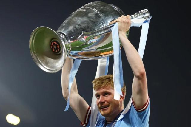 C7官网-德布劳内受伤影响国家队 降级队中场借机转运？