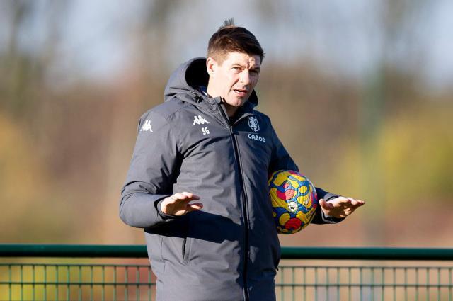 在线游戏-4轮3胜赢师傅 杰拉德为何能一路高歌迈向利物浦？